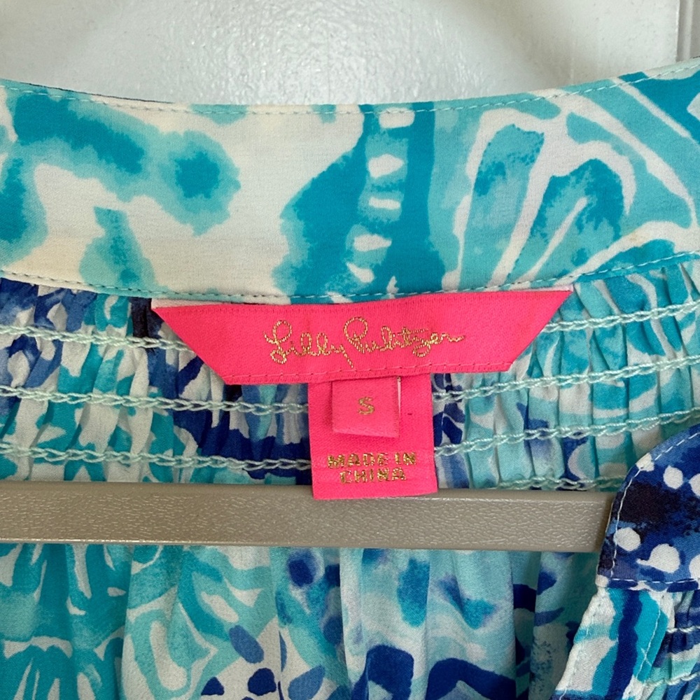 Lily Pulitzer Elsa Silk Top Blue Shell Print Gold Buttons Blouse Long Sleeve - Picture 4 of 8